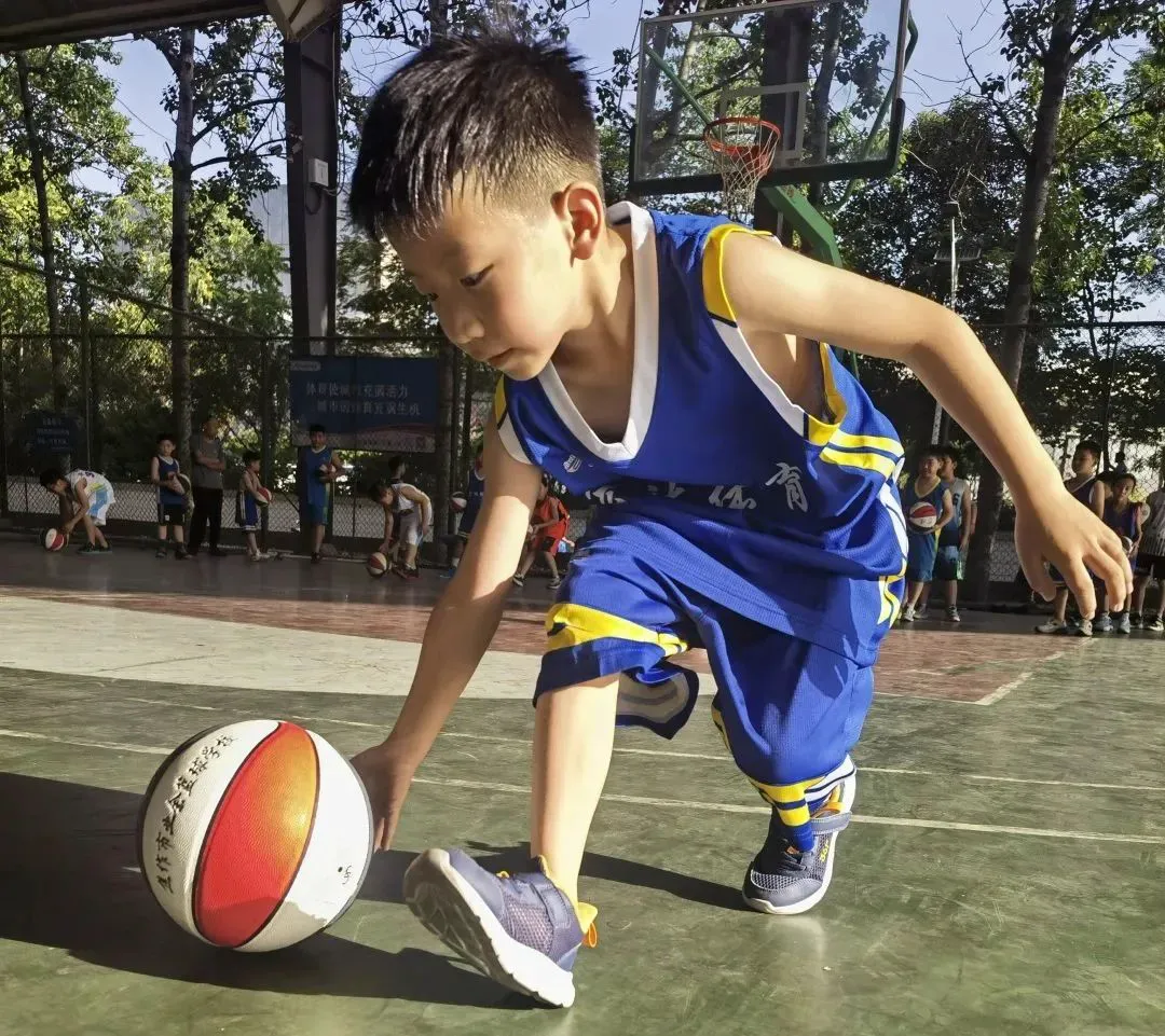 哪里可以学习到提升篮球心态的方法_0